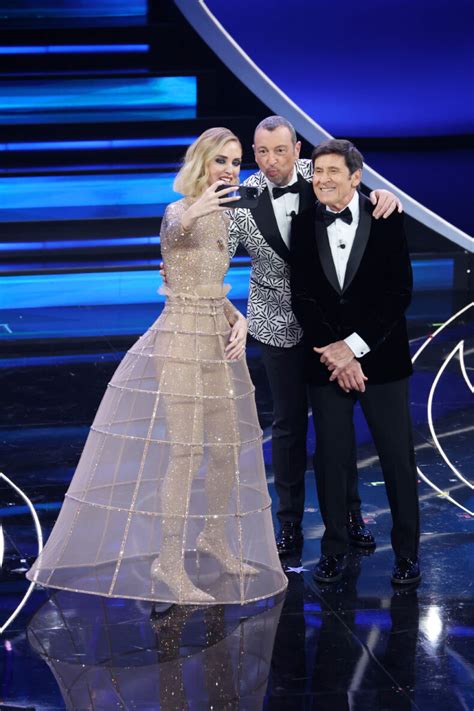 Sanremo 2023: the story behind all Dior’s looks worn by Chiara 